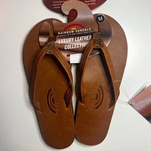 CLASSIC WOMENS LUXURY LEATHER FLIP FLOPS BY RAINBOW - MEDIUM TAHITIAN TAN